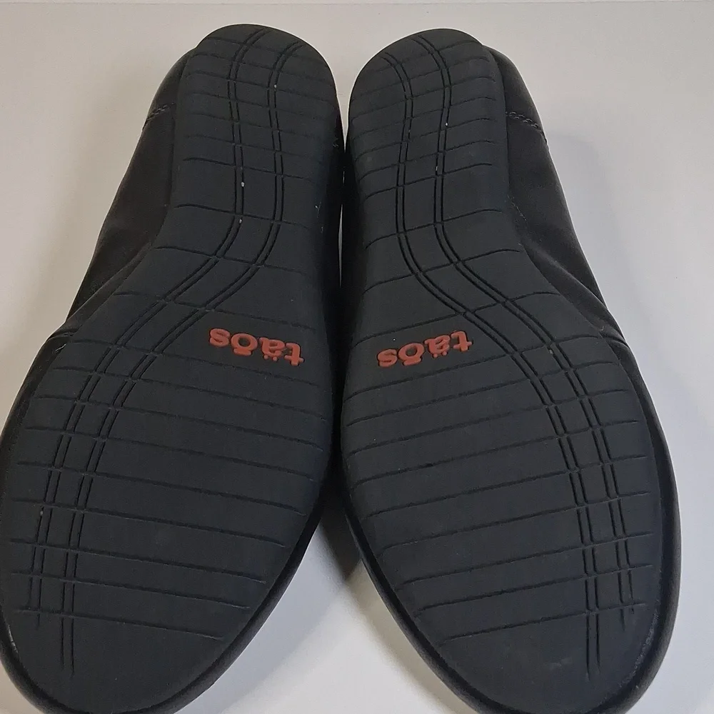 Taos Footwear Black Flats - Picture 8 of 9